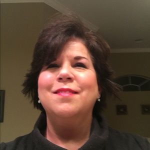 Meet your Posher, Janet